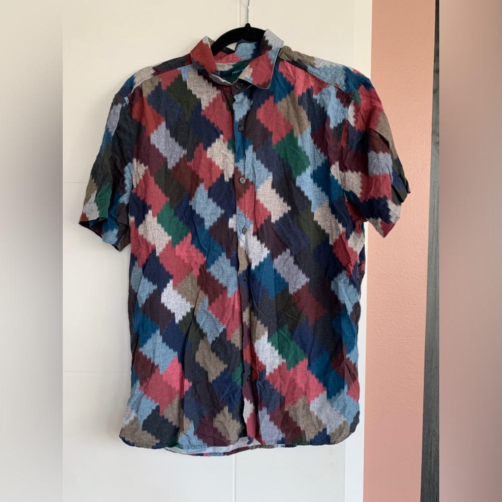 Perry Ellis Multi-Color Large Chevron Print Shirt - men’s medium